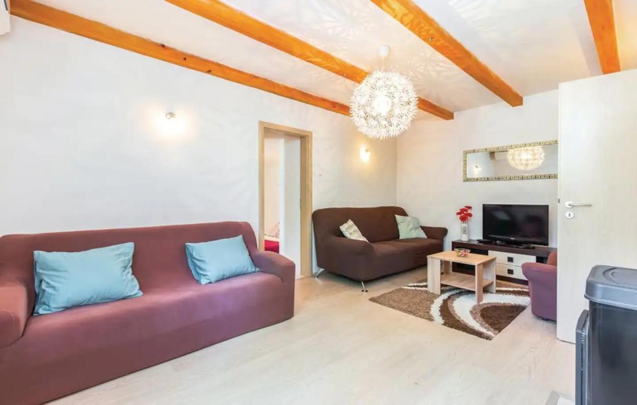 Krasica  Apartment Mia מראה חיצוני תמונה